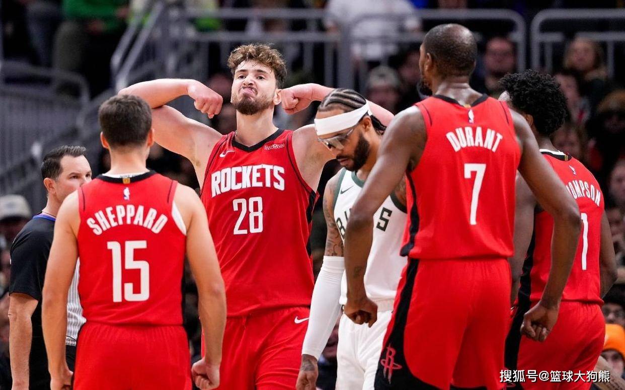 新鹏城vs亚泰首发：3外援PK5外援 戴伟浚迎首秀